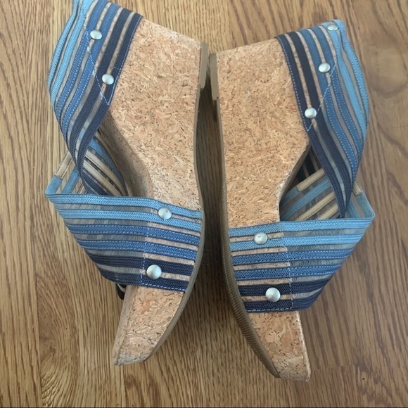 Lucky Brand Miller 2 Open Toe Canvas Wedge - Picture 3 of 9